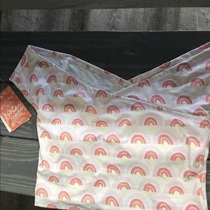 Large rainbow off the shoulder